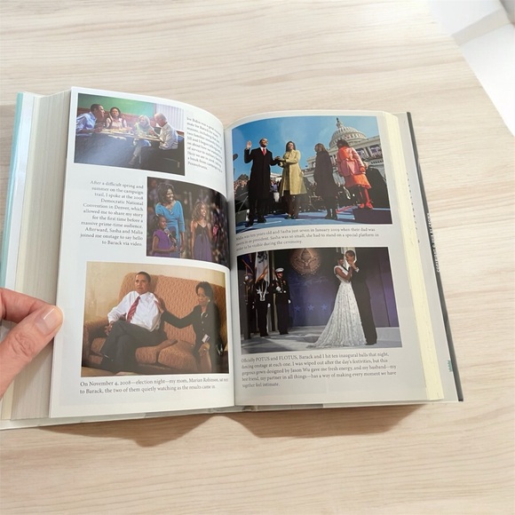 2/$30 NEW Becoming Michelle Obama Hard Cover Book Oprah's 2018 Book Club - Picture 10 of 10